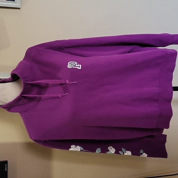 Victoria's Secret PINK Sweater - Picture 4 of 13